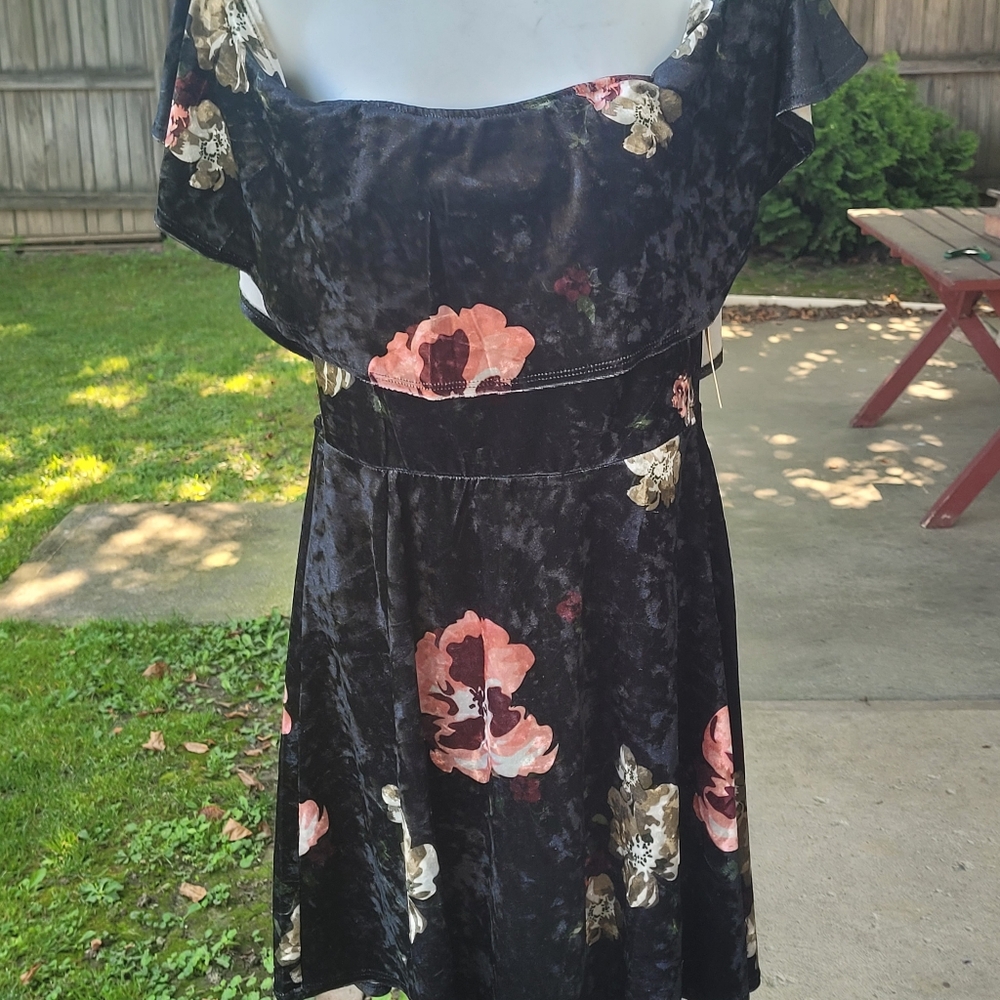 Hot Gal Off The Shoulder Mini Dress